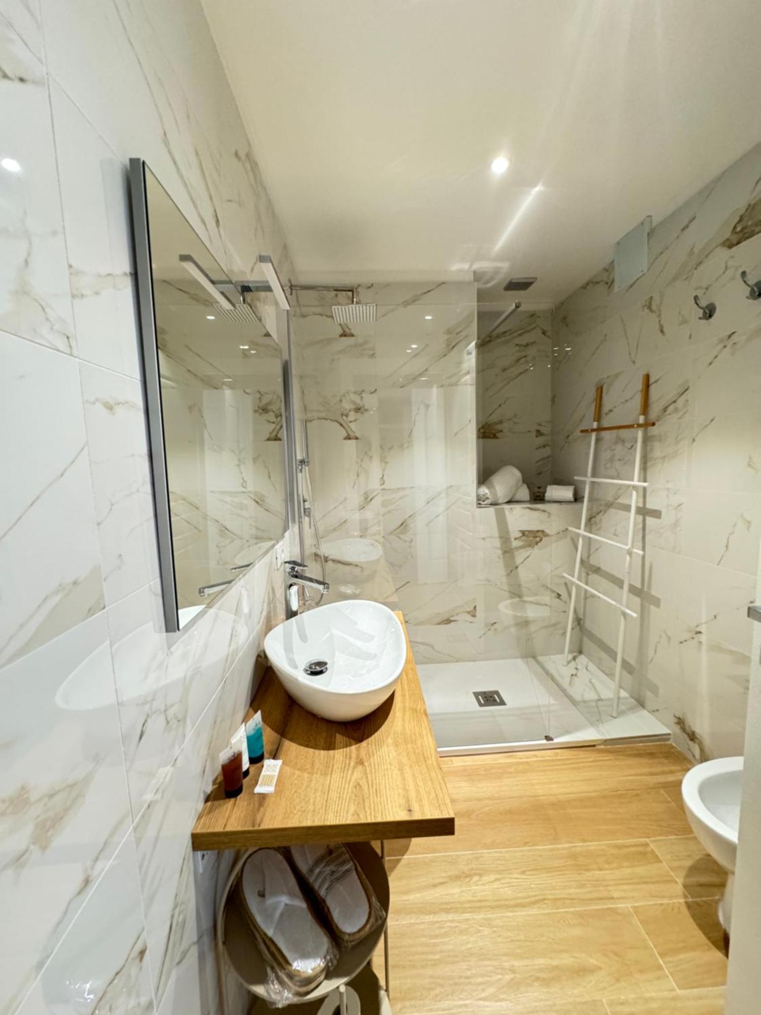 Feel Boutique Rooms Oristano Dış mekan fotoğraf