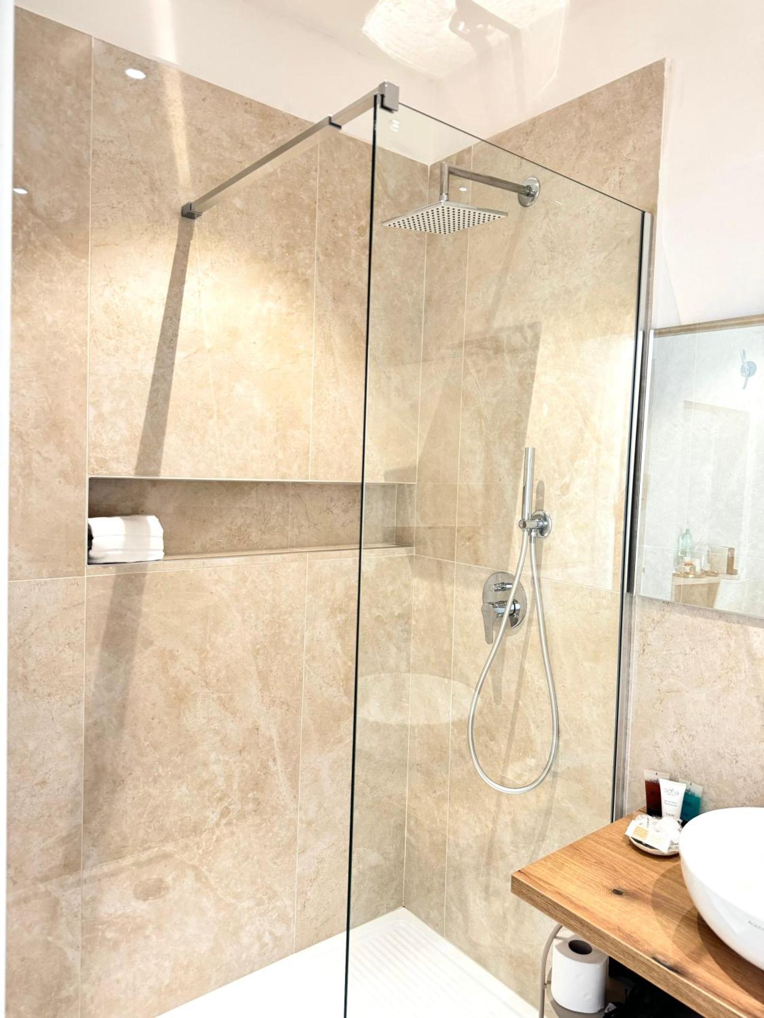 Feel Boutique Rooms Oristano Dış mekan fotoğraf